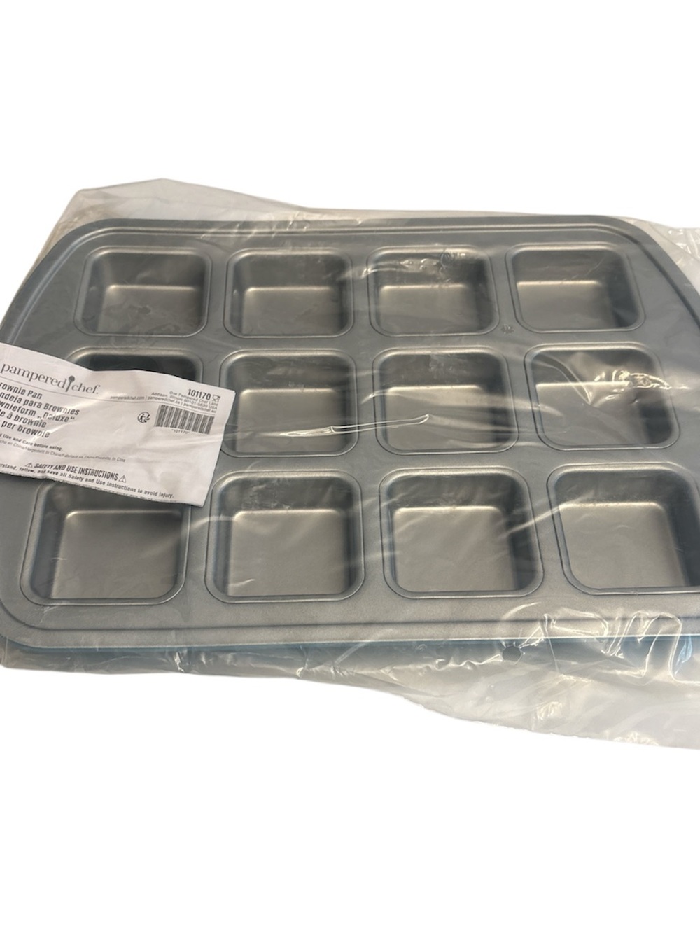 Pampered Chef brownie pan heavy metal pan individual slots new in package